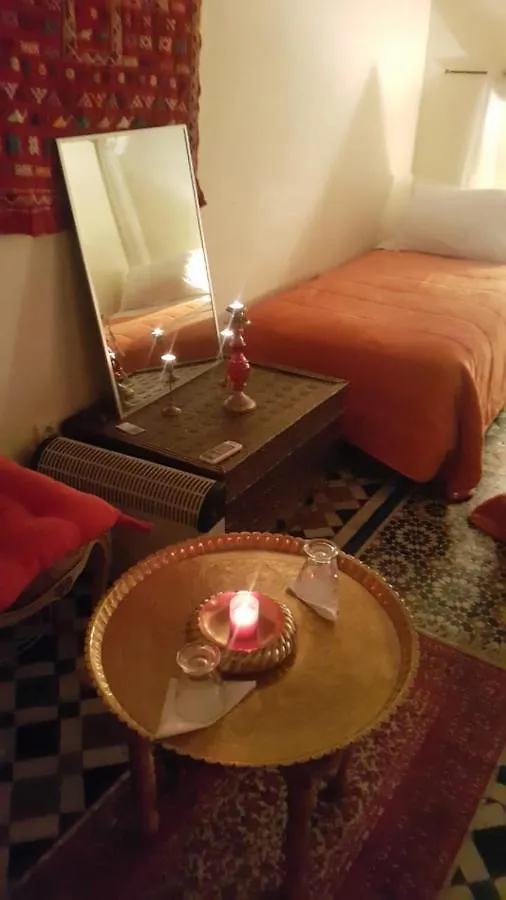 Séjour chez l'habitant Appartement Dar El Moukhtar à Fès